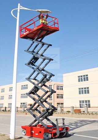 全自行高空作業平臺